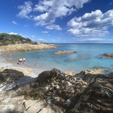 Costa Est Apartments Cala Liberotto Bagian luar foto